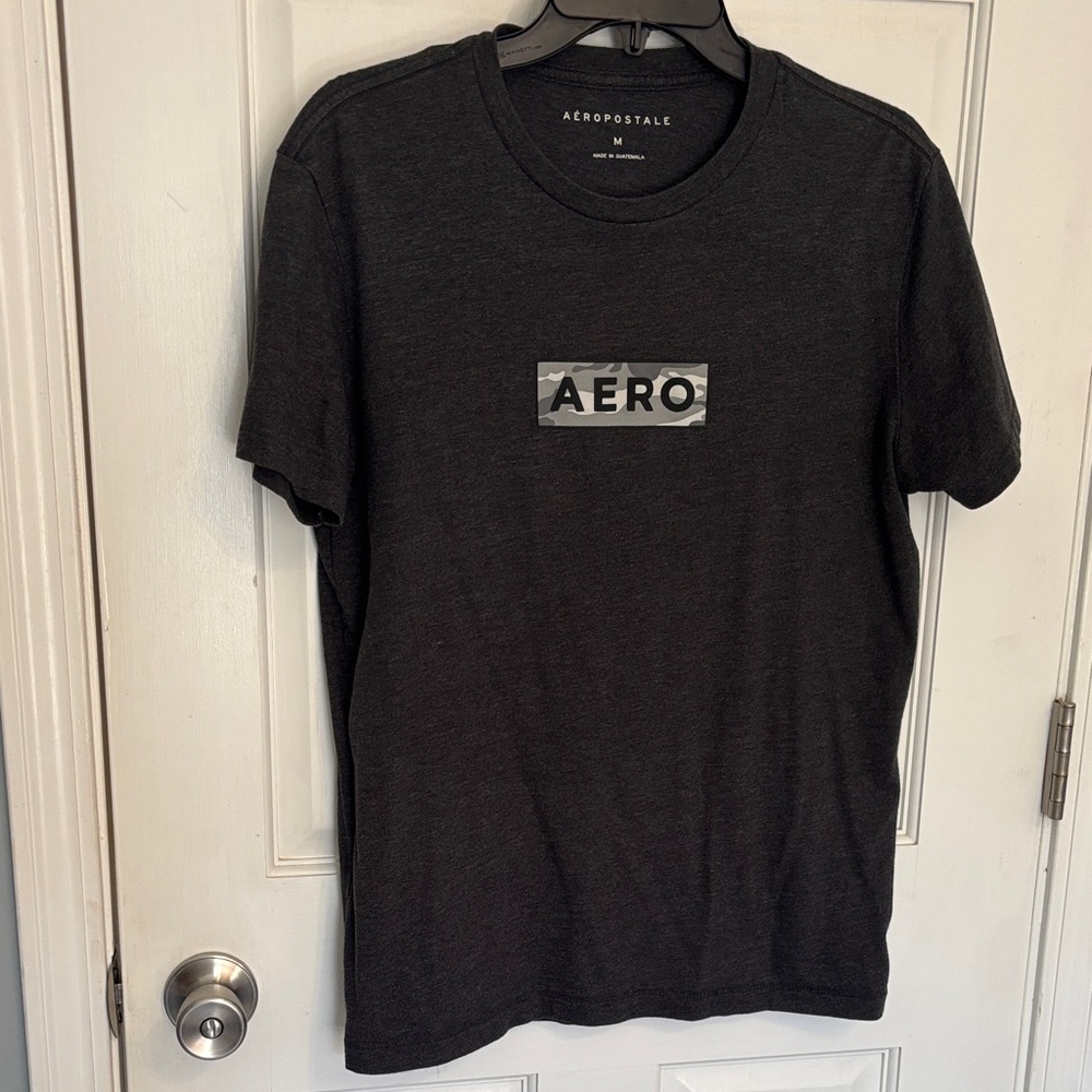 Aeropostale Men's Dark Gray Tee